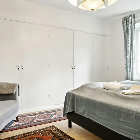 Nostalgic Atmosphere At The Old Parsonage On Lyo Prázdninový dům